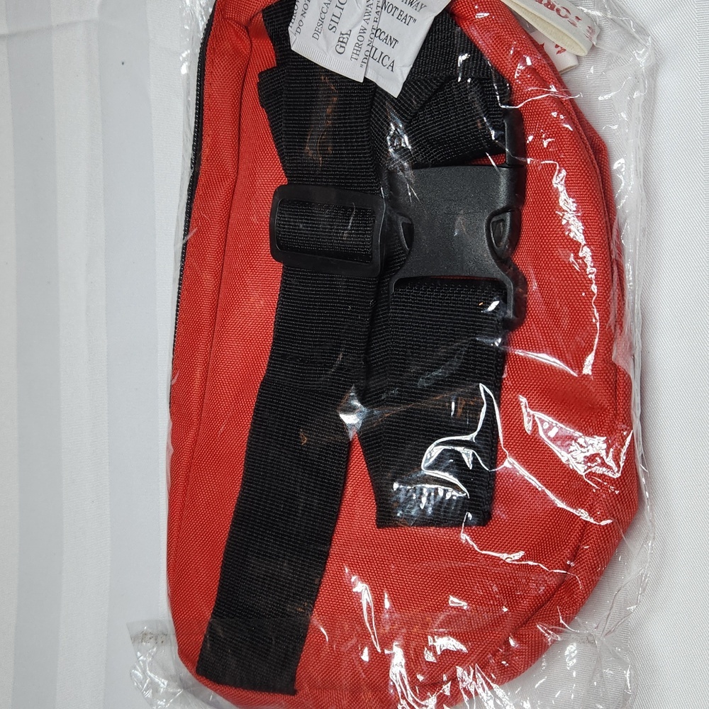 Assholes Live Forever Fanny Pack - Picture 3 of 3